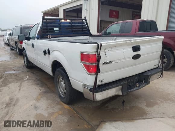 ✅ 2012 Ford F-150 XL • VIN: 1FTMF1CM0CKD89431 • Lot: 41843682. Listed on IAAI with 217,032 mi. Free auction sales archive from the USA and detailed vehicle history report at DreamBid. Image 3.