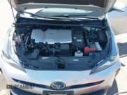 ✅ 2021 Toyota Prius L Eco • VIN: JTDKAMFU4M3148082 • Lot: 42246788. Listed on IAAI with 72,124 mi. Free auction sales archive from the USA and detailed vehicle history report at DreamBid. Image 10.