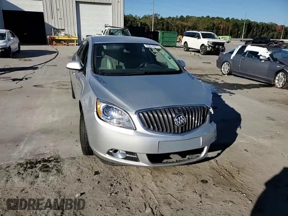 ✅ 2014 Buick Verano • VIN: 1G4PP5SK7E4170664 • Lot: 93016215. Listed on Copart with 24,842 mi. Free auction sales archive from the USA and detailed vehicle history report at DreamBid. Image 13.