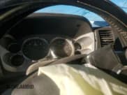 ✅ 2007 Chevrolet Silverado 2500HD 1LT • VIN: 1GCHK23K97F507492 • Лот: 82319905. Опубликован ранее на Copart с пробегом Не указан. Бесплатный доступ к архиву аукционных продаж из США и подробный отчёт об истории автомобиля на DreamBid. Изображение 9.