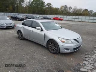 ✅ 2010 Hyundai Genesis • VIN: KMHGC4DE9AU076857 • Лот: 43570723. Опубликован ранее на IAAI с пробегом 198 841 миль. Бесплатный доступ к архиву аукционных продаж из США и подробный отчёт об истории автомобиля на DreamBid. Изображение 1.