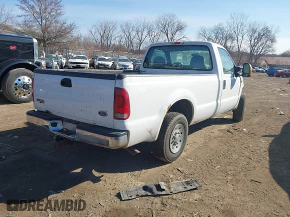 ✅ 1999 Ford F-250 XL • VIN: 1FTNF20L5XEA31347 • Lot: 41894604. Listed on IAAI with 248,801 mi. Free auction sales archive from the USA and detailed vehicle history report at DreamBid. Image 4.