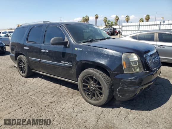 ✅ 2007 GMC Yukon Denali • VIN: 1GKFK63867J331084 • Лот: 84060045. Опубликован ранее на Copart с пробегом 120 158 миль. Бесплатный доступ к архиву аукционных продаж из США и подробный отчёт об истории автомобиля на DreamBid. Изображение 4.