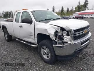 ✅ 2011 Chevrolet Silverado 2500HD Work Truck • VIN: 1GC2KVCG9BZ198116 • Lot: 42053640. Wystawiony na IAAI z przebiegiem 254 255 mil. Bezpłatny archiwum sprzedaży aukcyjnych z USA i szczegółowy raport historii pojazdu na DreamBid. Zdjęcie 1.
