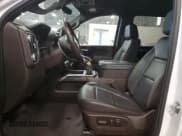 ✅ 2021 GMC Sierra 1500 • VIN: DPSMN181608 • Лот: 61808705. Опубликован ранее на Copart с пробегом 97 733 миль. Бесплатный доступ к архиву аукционных продаж из США и подробный отчёт об истории автомобиля на DreamBid. Изображение 7.