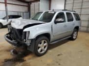 ✅ 2013 Chevrolet Tahoe LT • VIN: 1GNSKBE08DR273901 • Lot: 91366215. Wystawiony na Copart z przebiegiem 301 790 mil. Bezpłatny archiwum sprzedaży aukcyjnych z USA i szczegółowy raport historii pojazdu na DreamBid. Zdjęcie 1.