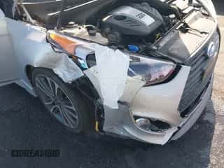 2016 Hyundai Veloster Turbo with VIN KMHTC6AE2GU263249, listed as a IAAI auction lot 43529629 with 73,489 mi miles and . Bid and sale history available at DreamBid. Image 6.