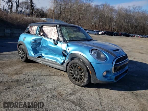 ✅ 2019 MINI Hardtop Cooper S • VIN: WMWXP7C51K2A54375 • Lot: 72500142. Wystawiony na Copart z przebiegiem 27 112 mil. Bezpłatny archiwum sprzedaży aukcyjnych z USA i szczegółowy raport historii pojazdu na DreamBid. Zdjęcie 4.