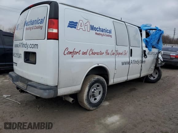 ✅ 2014 Chevrolet Express Cargo • VIN: 1GCWGFCB9E1137591 • Lot: 85784424. Wystawiony na Copart z przebiegiem Nie podano. Bezpłatny archiwum sprzedaży aukcyjnych z USA i szczegółowy raport historii pojazdu na DreamBid. Zdjęcie 3.