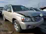 2007 Toyota Highlander w/3rd Row с VIN JTEDD21AX70155637, выставлен на аукционе Copart как лот 46425805 с пробегом 202 974 миль миль и Списание • Salvage title. История ставок и продаж доступна на DreamBid. Изображение 4.