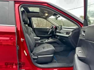 ✅ 2023 Mitsubishi Outlander SE • VIN: JA4T5UA91PZ062512 • Lot: 94726045. Listed on Copart with 54,329 mi. Free auction sales archive from the USA and detailed vehicle history report at DreamBid. Image 5.