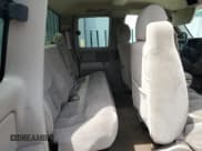 ✅ 2006 Chevrolet Silverado 1500 LT2 • VIN: 1GCEK19B56Z207532 • Лот: 54213065. Опубликован ранее на Copart с пробегом 175 177 миль. Бесплатный доступ к архиву аукционных продаж из США и подробный отчёт об истории автомобиля на DreamBid. Изображение 10.