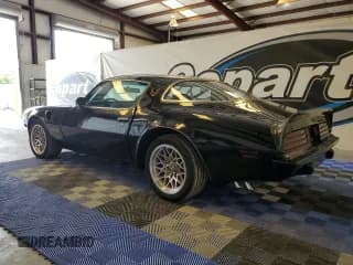 ✅ 1975 Pontiac Firebird • VIN: 2W87S5N561452 • Lot: 64986614. Wystawiony na Copart z przebiegiem 73 434 mil. Bezpłatny archiwum sprzedaży aukcyjnych z USA i szczegółowy raport historii pojazdu na DreamBid. Zdjęcie 2.