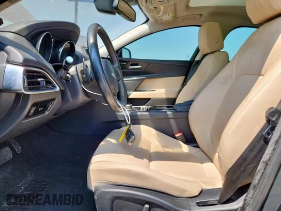 ✅ 2017 Jaguar XE 35t Premium • VIN: SAJAD4BV9HA964483 • Lot: 68887845. Listed on Copart with 119,893 mi. Free auction sales archive from the USA and detailed vehicle history report at DreamBid. Image 7.