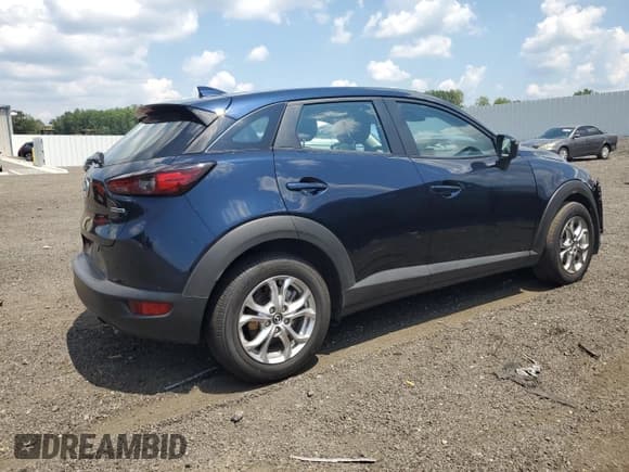 ✅ 2021 Mazda CX-3 Sport • VIN: JM1DKDB74M1501390 • Лот: 65446315. Опубликован ранее на Copart с пробегом 27 764 миль. Бесплатный доступ к архиву аукционных продаж из США и подробный отчёт об истории автомобиля на DreamBid. Изображение 3.