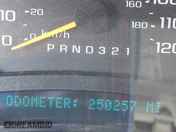 2007 GMC Sierra 1500 SL with VIN 2GTEK13V871165659, listed as a IAAI auction lot 42917749 with 250,257 mi miles and . Bid and sale history available at DreamBid. Image 16.