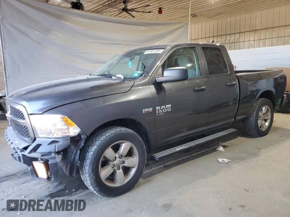 2019 Ram 1500 Express z VIN 1C6RR7FT8KS629785, wystawiony jako Copart lot #81581595 z przebiegiem 120 204 mil mil oraz Szkoda całkowita • Salvage title. Historia ofert i sprzedaży dostępna na DreamBid. Obrazek 1.