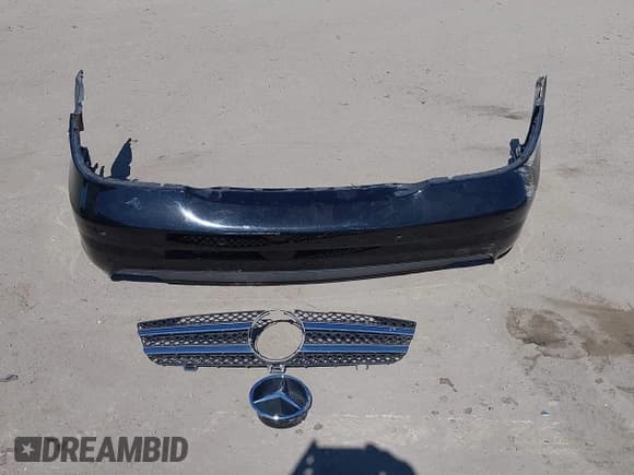 ✅ 2010 Mercedes-Benz CLS 550 • VIN: WDDDJ7CB0AA164094 • Лот: 42709887. Опубликован ранее на IAAI с пробегом 83 092 миль. Бесплатный доступ к архиву аукционных продаж из США и подробный отчёт об истории автомобиля на DreamBid. Изображение 12.