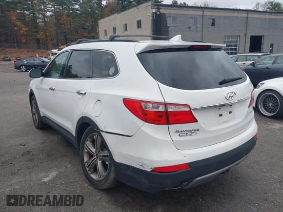 ✅ 2013 Hyundai Santa Fe Limited • VIN: KM8SR4HF0DU002971 • Lot: 43569007. Listed on IAAI with 119,350 mi. Free auction sales archive from the USA and detailed vehicle history report at DreamBid. Image 14.