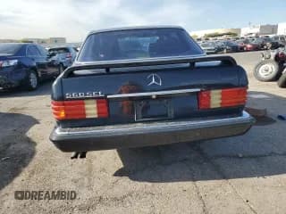 ✅ 1990 Mercedes-Benz 560 • VIN: WDBCA39EXLA503543 • Лот: 65978444. Опубликован ранее на Copart с пробегом 195 635 миль. Бесплатный доступ к архиву аукционных продаж из США и подробный отчёт об истории автомобиля на DreamBid. Изображение 6.
