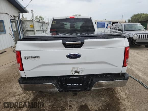 ✅ 2015 Ford F-150 XLT • VIN: 1FTEX1CP8FFB79698 • Lot: 71497955. Listed on Copart with 101,832 mi. Free auction sales archive from the USA and detailed vehicle history report at DreamBid. Image 6.
