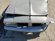 ✅ 1984 Oldsmobile Cutlass Supreme • VIN: 1G3AR69A7EM484256 • Lot: 49709405. Wystawiony na Copart z przebiegiem 437 399 mil. Bezpłatny archiwum sprzedaży aukcyjnych z USA i szczegółowy raport historii pojazdu na DreamBid. Zdjęcie 12.