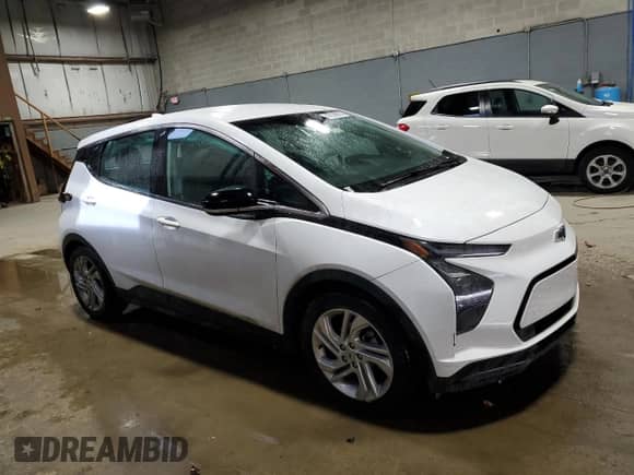 2023 Chevrolet Bolt EV 1LT z VIN 1G1FW6S07P4150238, wystawiony jako Copart lot #47329814 z przebiegiem 16 868 mil mil oraz . Historia ofert i sprzedaży dostępna na DreamBid. Obrazek 4.