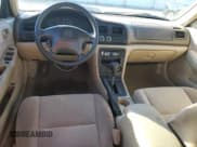 ✅ 1999 Mazda 626 ES • VIN: 1YVGF22C7X5885434 • Lot: 90733295. Wystawiony na Copart z przebiegiem 79 198 mil. Bezpłatny archiwum sprzedaży aukcyjnych z USA i szczegółowy raport historii pojazdu na DreamBid. Zdjęcie 8.