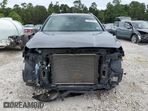 ✅ 2019 Hyundai Santa Fe SEL • VIN: 5NMS33AD3KH062448 • Lot: 69995974. Wystawiony na Copart z przebiegiem 77 558 mil. Bezpłatny archiwum sprzedaży aukcyjnych z USA i szczegółowy raport historii pojazdu na DreamBid. Zdjęcie 5.