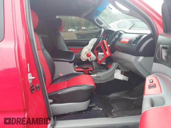 ✅ 2007 Toyota Tacoma X-Runner • VIN: 5TETU22N77Z327978 • Lot: 42495843. Listed on IAAI with 130,242 mi. Free auction sales archive from the USA and detailed vehicle history report at DreamBid. Image 5.