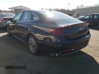 2021 Hyundai Sonata SEL с VIN KMHL34JJ1MA034981, выставлен на аукционе Copart как лот 38107862 с пробегом 8 662 миль миль и . История ставок и продаж доступна на DreamBid. Изображение 3.