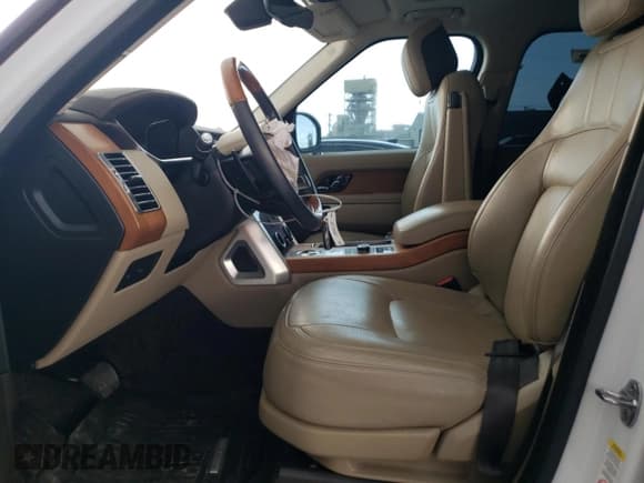 ✅ 2020 Land Rover Range Rover HSE • VIN: SALGS2RU5LA583313 • Лот: 57871785. Опубликован ранее на Copart с пробегом 29 559 миль. Бесплатный доступ к архиву аукционных продаж из США и подробный отчёт об истории автомобиля на DreamBid. Изображение 7.