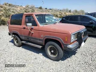 ✅ 1986 Ford Bronco • VIN: 1FMCU14T9GUB60582 • Лот: 65958155. Опубликован ранее на Copart с пробегом 98 066 миль. Бесплатный доступ к архиву аукционных продаж из США и подробный отчёт об истории автомобиля на DreamBid. Изображение 4.