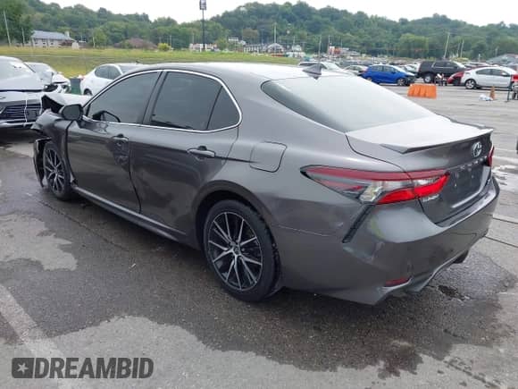 2022 Toyota Camry SE с VIN 4T1G11AK4NU672110, выставлен на аукционе IAAI как лот 43286968 с пробегом 89 232 миль миль и . История ставок и продаж доступна на DreamBid. Изображение 3.