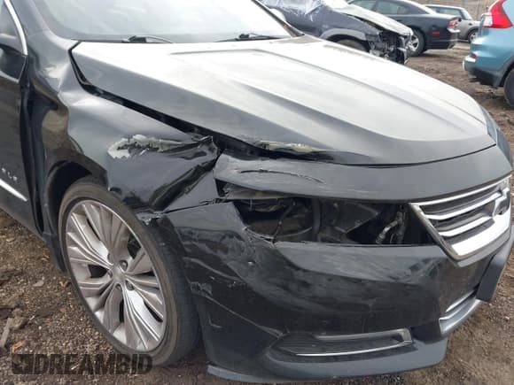 ✅ 2017 Chevrolet Impala Premier • VIN: 2G1145S33H9144441 • Lot: 43773518. Listed on IAAI with 170,417 mi. Free auction sales archive from the USA and detailed vehicle history report at DreamBid. Image 6.
