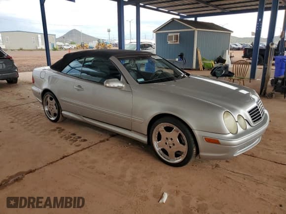 ✅ 2003 Mercedes-Benz CLK 430 • VIN: WDBLK70G73T139931 • Lot: 86257535. Listed on Copart with 134,908 mi. Free auction sales archive from the USA and detailed vehicle history report at DreamBid. Image 4.