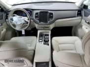 ✅ 2024 Volvo XC90 Plus • VIN: YV4H60LE9R1154901 • Lot: 53123595. Listed on Copart with 26,027 mi. Free auction sales archive from the USA and detailed vehicle history report at DreamBid. Image 8.