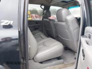 ✅ 2004 Chevrolet Suburban LT • VIN: 3GNFK16TX4G161475 • Лот: 42096671. Опубликован ранее на IAAI с пробегом 121 821 миль. Бесплатный доступ к архиву аукционных продаж из США и подробный отчёт об истории автомобиля на DreamBid. Изображение 8.