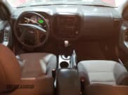 ✅ 2006 Ford Escape XLS • VIN: 1FMYU02Z06KB58768 • Lot: 92559315. Listed on Copart with 218,235 mi. Free auction sales archive from the USA and detailed vehicle history report at DreamBid. Image 8.