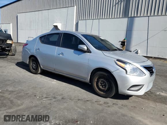 ✅ 2019 Nissan Versa SV • VIN: 3N1CN7AP7KL822709 • Lot: 92423945. Listed on Copart with 133,732 mi. Free auction sales archive from the USA and detailed vehicle history report at DreamBid. Image 4.