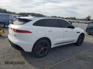 ✅ 2017 Jaguar F-Pace S • VIN: SADCM2BV4HA090415 • Lot: 85515735. Wystawiony na Copart z przebiegiem 132 732 mil. Bezpłatny archiwum sprzedaży aukcyjnych z USA i szczegółowy raport historii pojazdu na DreamBid. Zdjęcie 3.