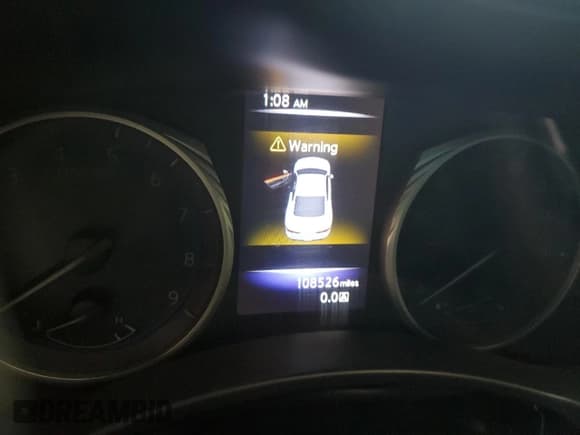 ✅ 2018 Infiniti Q60 Sport • VIN: JN1EV7EL2JM391510 • Лот: 67989385. Опубликован ранее на Copart с пробегом 108 526 миль. Бесплатный доступ к архиву аукционных продаж из США и подробный отчёт об истории автомобиля на DreamBid. Изображение 9.