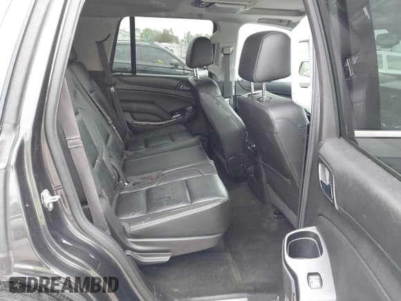✅ 2016 Chevrolet Tahoe LT • VIN: 1GNSKBKCXGR275779 • Lot: 42491546. Listed on IAAI with 151,382 mi. Free auction sales archive from the USA and detailed vehicle history report at DreamBid. Image 8.