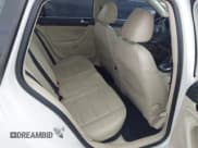 ✅ 2013 Volkswagen Jetta TDI w/Sunroof & Nav • VIN: 3VWPL7AJXDM682682 • Лот: 43670687. Опубликован ранее на IAAI с пробегом 208 722 миль. Бесплатный доступ к архиву аукционных продаж из США и подробный отчёт об истории автомобиля на DreamBid. Изображение 8.