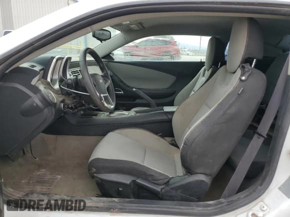 ✅ 2012 Chevrolet Camaro 2LS • VIN: 2G1FA1E36C9188767 • Lot: 58919665. Wystawiony na Copart z przebiegiem 231 173 mil. Bezpłatny archiwum sprzedaży aukcyjnych z USA i szczegółowy raport historii pojazdu na DreamBid. Zdjęcie 7.