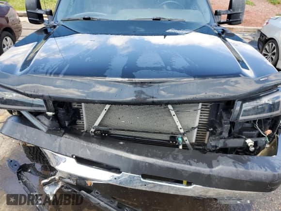 ✅ 2007 Chevrolet Silverado 2500HD LT3 • VIN: 1GCHK23D87F175692 • Lot: 55225575. Listed on Copart with 186,011 mi. Free auction sales archive from the USA and detailed vehicle history report at DreamBid. Image 11.