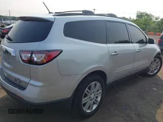 ✅ 2013 Chevrolet Traverse LT • VIN: 1GNKVGKD0DJ130287 • Lot: 42496083. Wystawiony na IAAI z przebiegiem 154 895 mil. Bezpłatny archiwum sprzedaży aukcyjnych z USA i szczegółowy raport historii pojazdu na DreamBid. Zdjęcie 4.