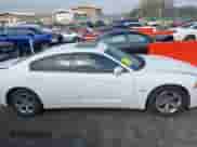 ✅ 2014 Dodge Charger RT • VIN: 2C3CDXCT3EH342422 • Lot: 41923310. Wystawiony na IAAI z przebiegiem 236 320 mil. Bezpłatny archiwum sprzedaży aukcyjnych z USA i szczegółowy raport historii pojazdu na DreamBid. Zdjęcie 13.