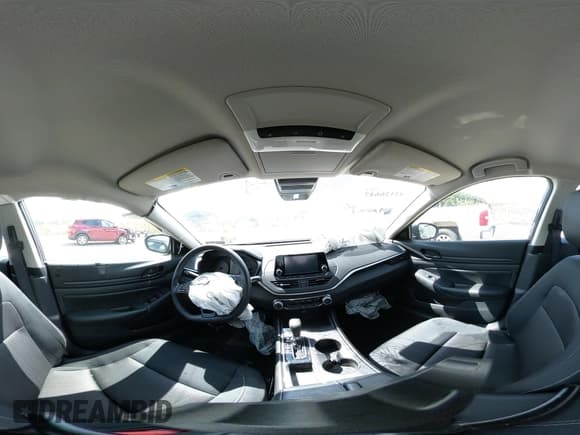 ✅ 2024 Nissan Altima S • VIN: 1N4BL4BV4RN413139 • Lot: 43126647. Wystawiony na IAAI z przebiegiem 7 808 mil. Bezpłatny archiwum sprzedaży aukcyjnych z USA i szczegółowy raport historii pojazdu na DreamBid. Zdjęcie 19.