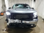 ✅ 2019 Chevrolet Silverado 1500 LT • VIN: 1GCUYDED3KZ166654 • Lot: 75868124. Wystawiony na Copart z przebiegiem 95 961 mil. Bezpłatny archiwum sprzedaży aukcyjnych z USA i szczegółowy raport historii pojazdu na DreamBid. Zdjęcie 5.